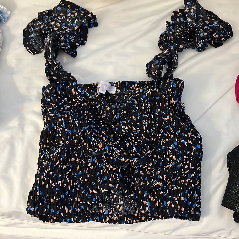 Olivaceous Printed crop top M